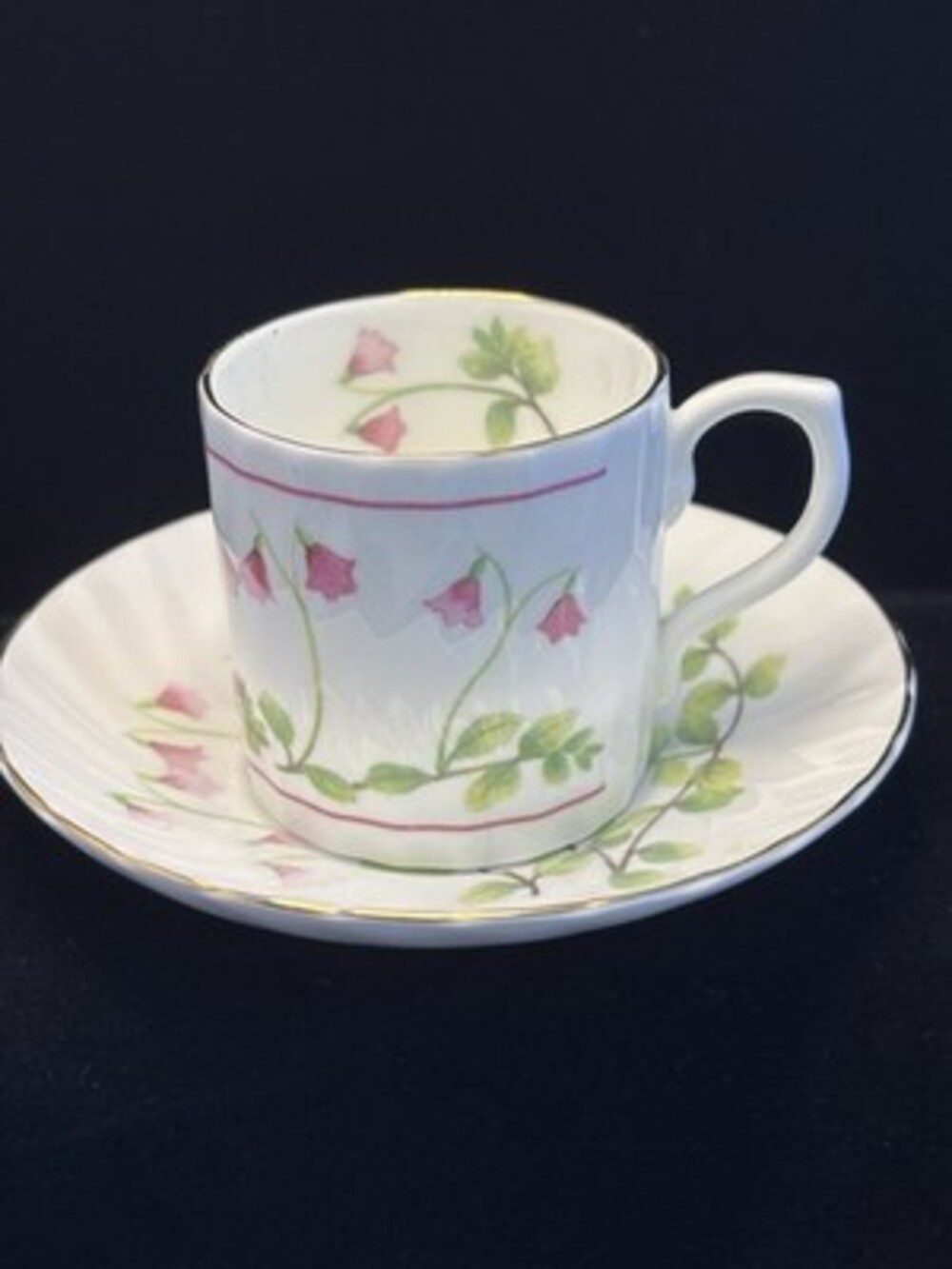 Heirloom Bone China England White Floral Pink Flower Tea Cup & Saucer Set